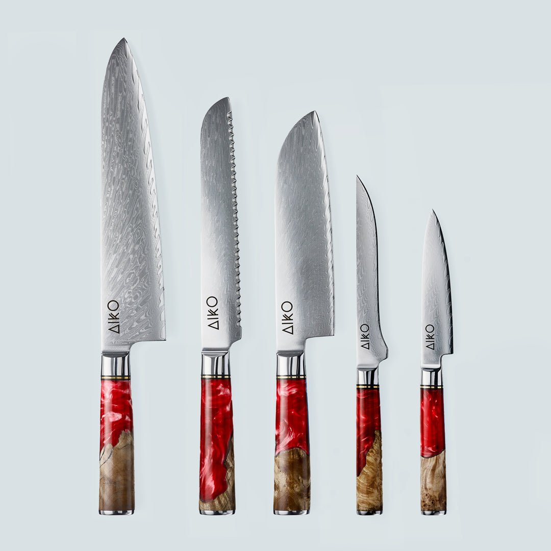 Aiko red (あいこ, アイコ) стальной нож Damascus с цветной ручкой из красной смолы