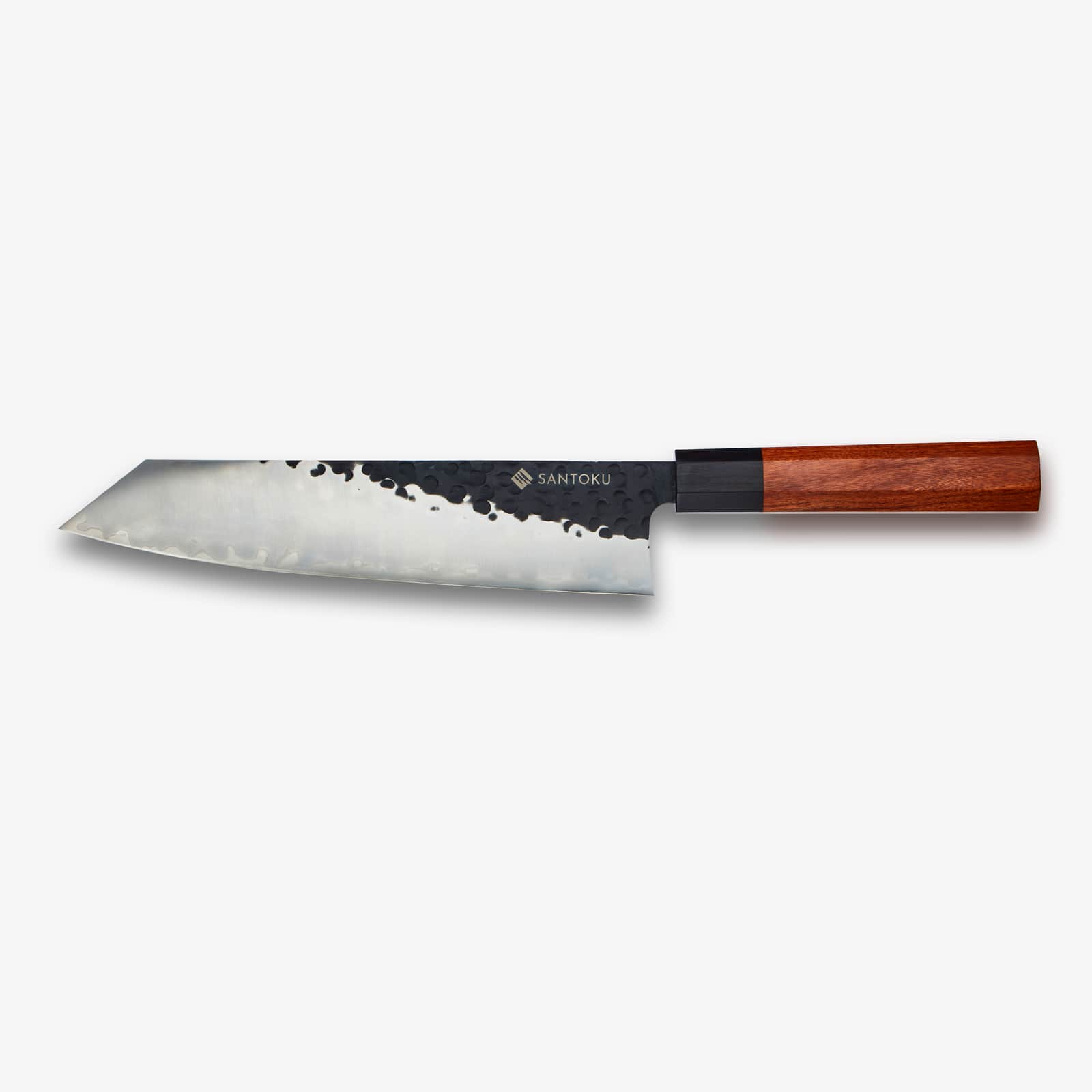 Минато установлен с магнитным деревянным ножом