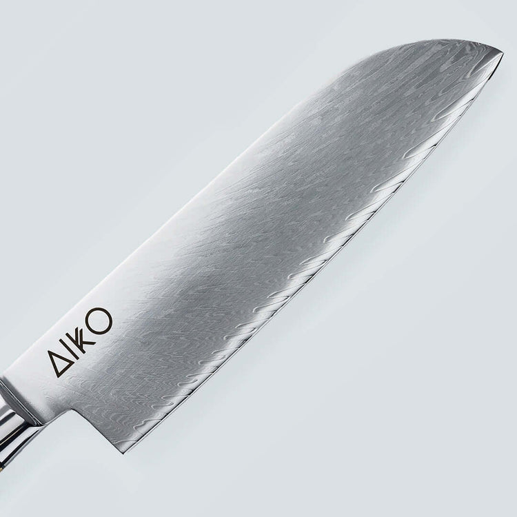 Нож Aiko из синей дамасской стали с ручкой из цветной синей смолы