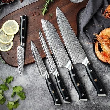 Riku (リク) нож Damascus VG10